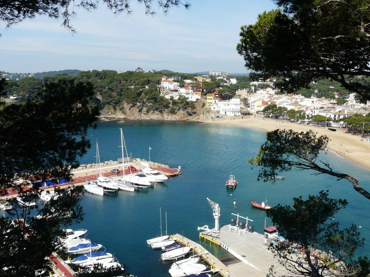 Capdevila 9 Льяфранк Екстер'єр фото